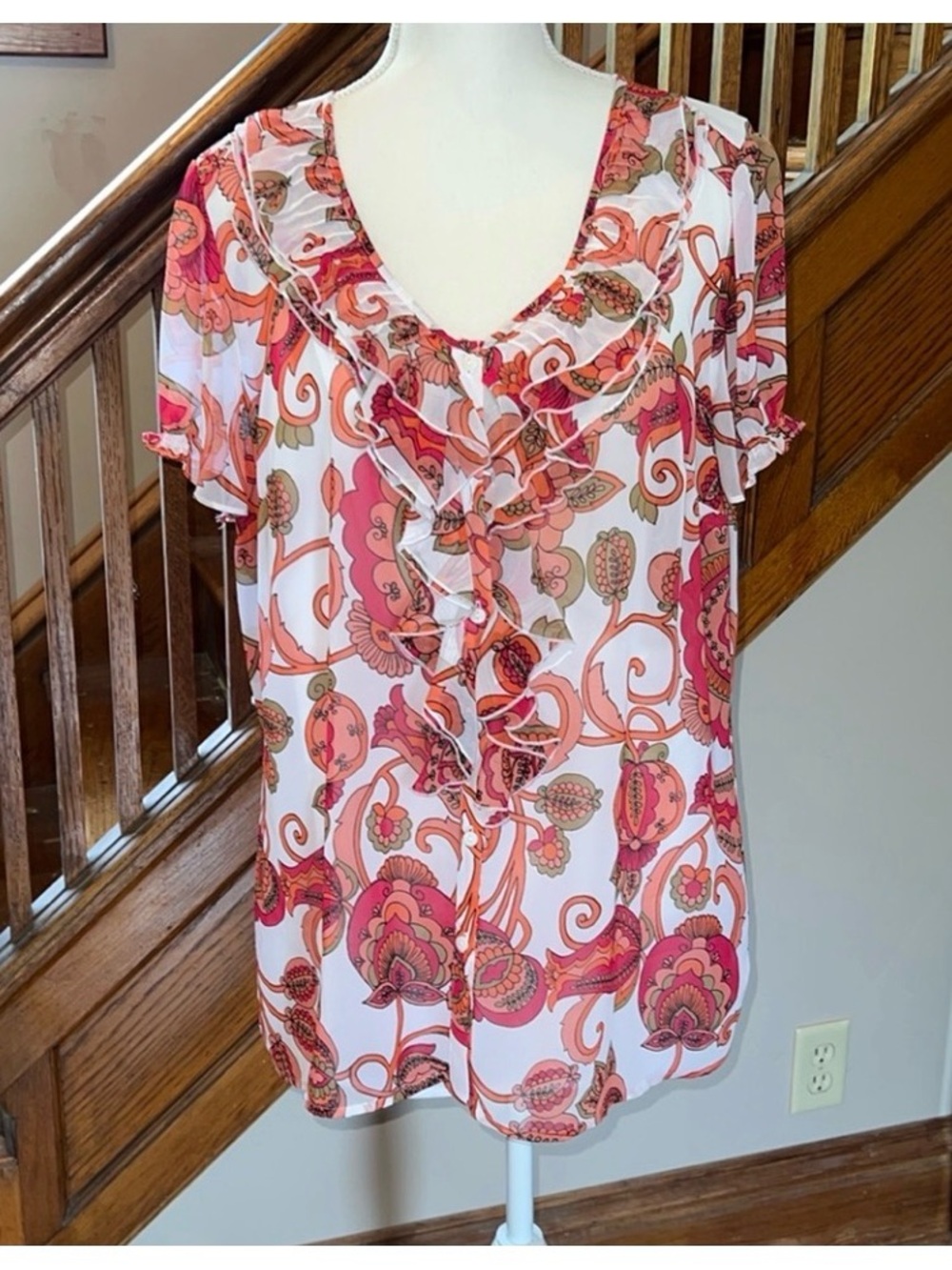 East 5th Floral Ruffle Scoop Neck Blouse - White with Coral and Pink